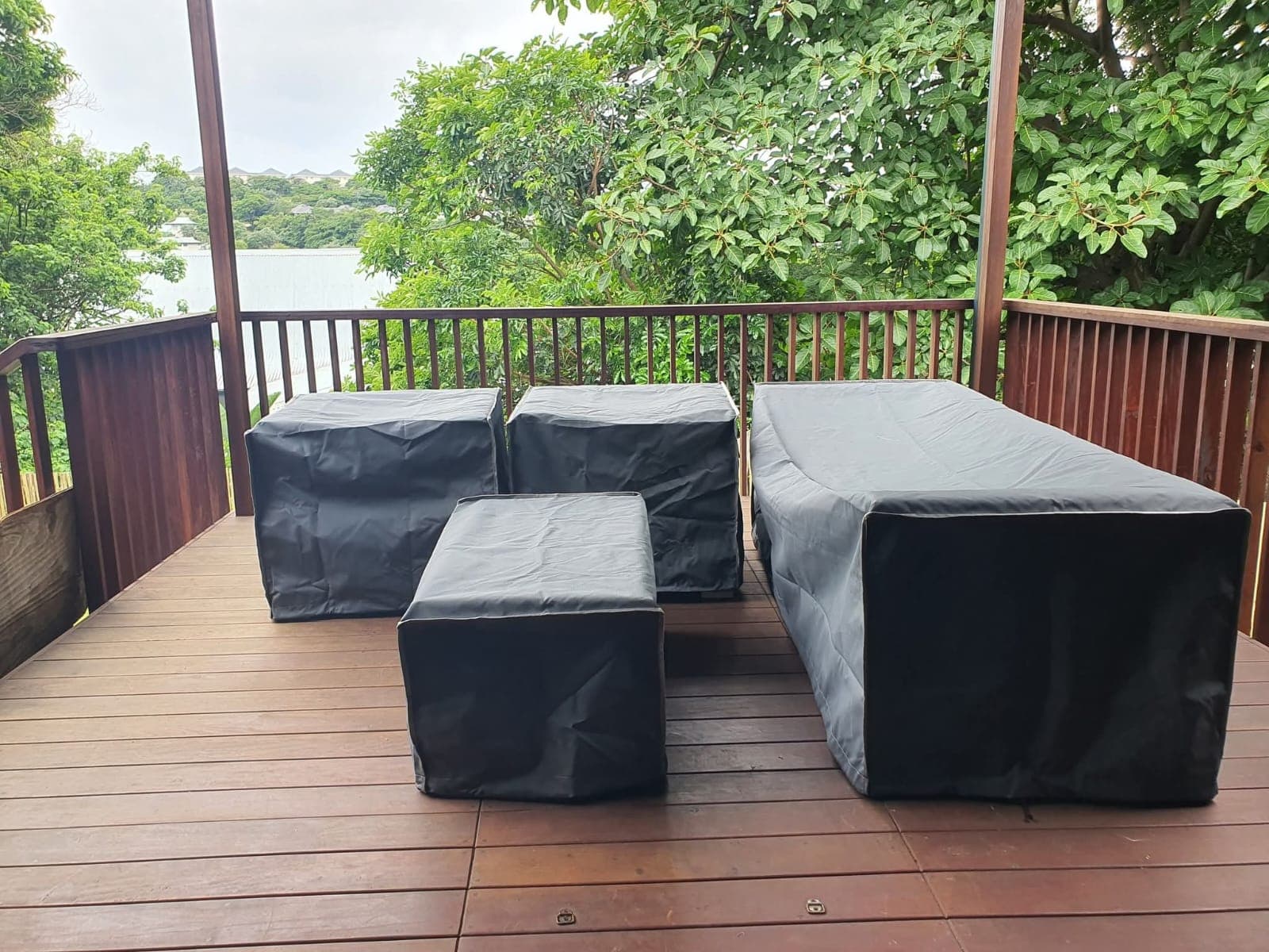 Lounge furniture cover